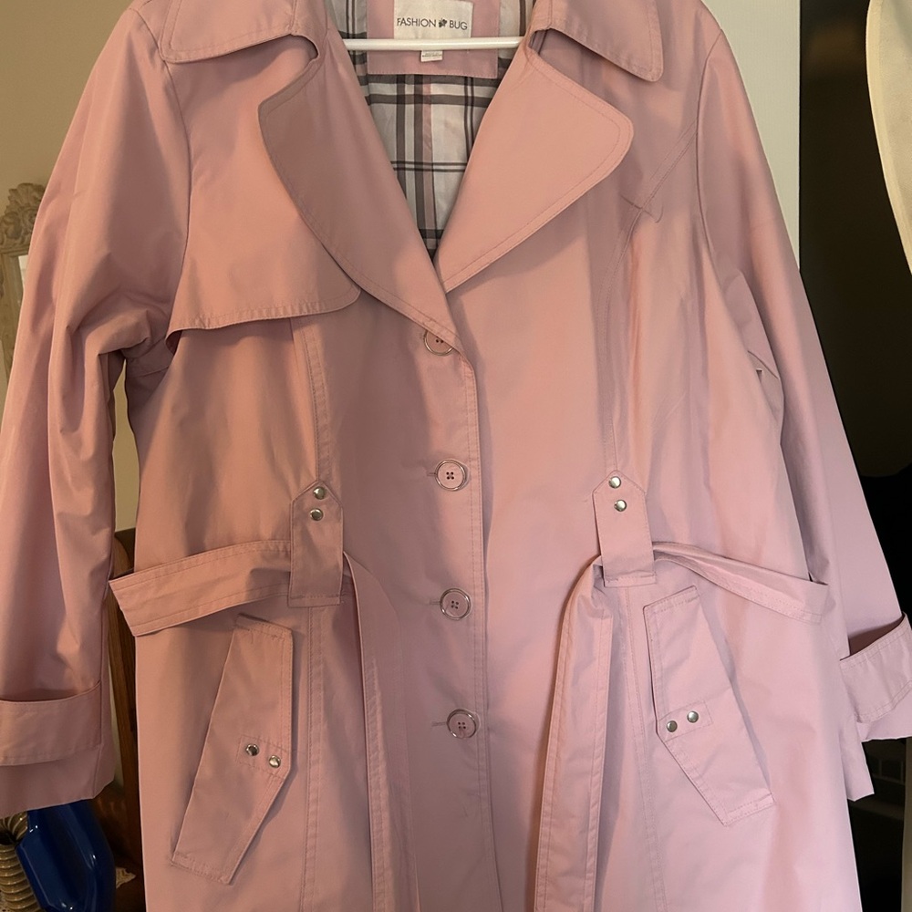 Fashion Bug Women's Pink Trench Coat size 1X- Great for Spring/Easter